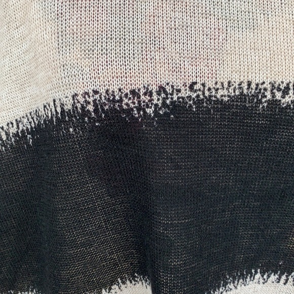 ❌DONATED❌Cherish Black White Stripe Drop Shoulders Boxy Tunic Top - Picture 7 of 12